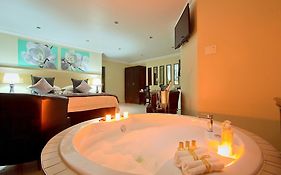 Gecko Inn Guest House 3*