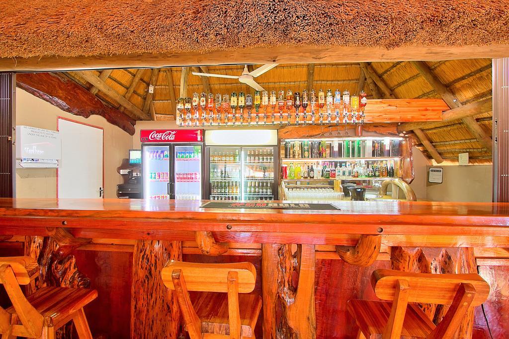 Gecko Inn Richards Bay Exterior photo